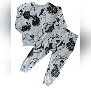 H&M X Disney Mickey Mouse Grey Black Sweat Suit Set Toddler Boys Kids 4T